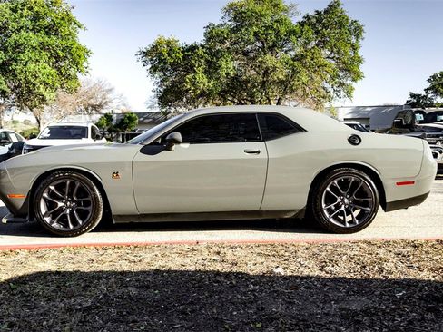 Used 2023 Dodge Challenger R/T Scat Pack w/ Plus Package image 8