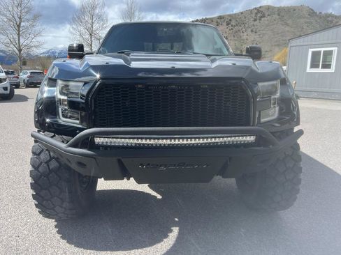 Used 2016 Ford F250 Lariat w/ Chrome Package AWD/4WD image 9
