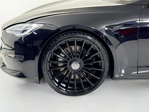 Used 2021 Tesla Model S Plaid AWD/4WD image 38