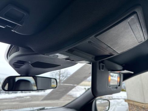 Used 2024 Ford Escape ST-Line image 12