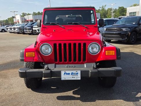 Used 2005 Jeep Wrangler X w/ Tire & Wheel Group (Ecco) AWD/4WD image 2