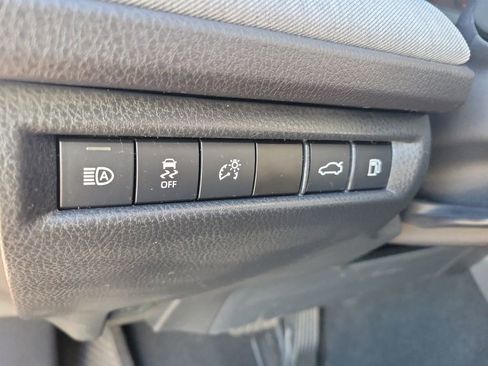 Used 2026 Toyota Camry LE image 29