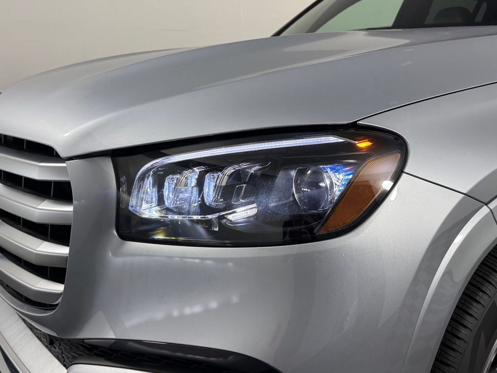 Certified 2025 Mercedes-Benz GLS 450 4MATIC w/ AMG Line Exterior image 12
