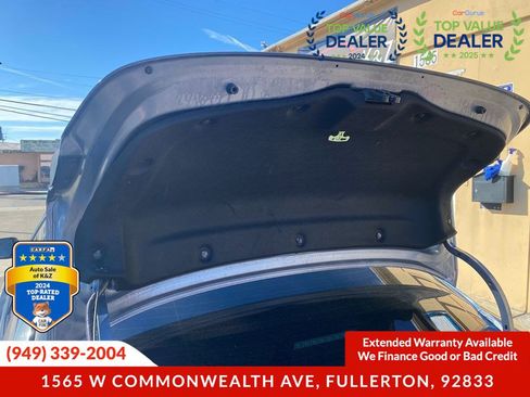 Used 2020 Toyota Corolla LE w/ Carpet Mat Package (TMS) image 30