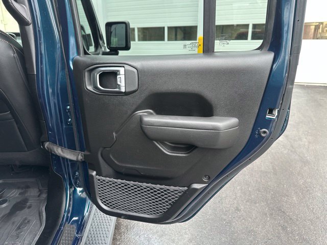 Used 2025 Jeep Wrangler Unlimited Sport AWD/4WD image 13