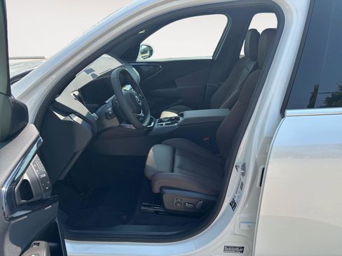 Used 2025 BMW X3 xDrive30i w/ Premium Package image 20