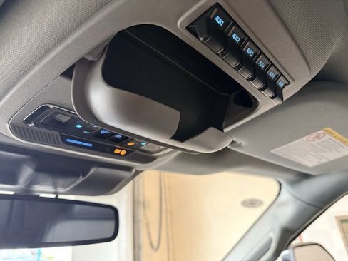 New 2026 Ford F350 Lariat w/ Lariat Premium Package image 37