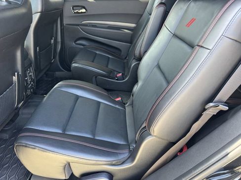 Used 2023 Dodge Durango R/T w/ Tow 'N Go Package AWD/4WD image 12