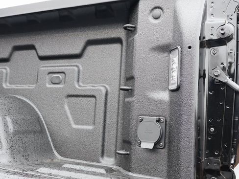 New 2026 GMC Sierra 1500 Elevation w/ Elevation Premium Package image 36