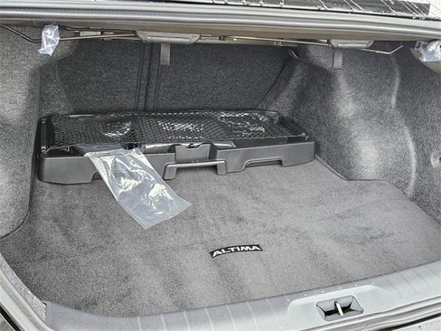 New 2025 Nissan Altima 2.5 SV image 12