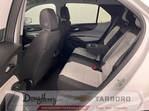 Used 2024 Chevrolet Equinox LS w/ LS Convenience Package FWD image 34