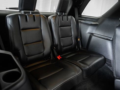 Used 2016 Ford Explorer Limited w/ Equipment Group 301A image 37