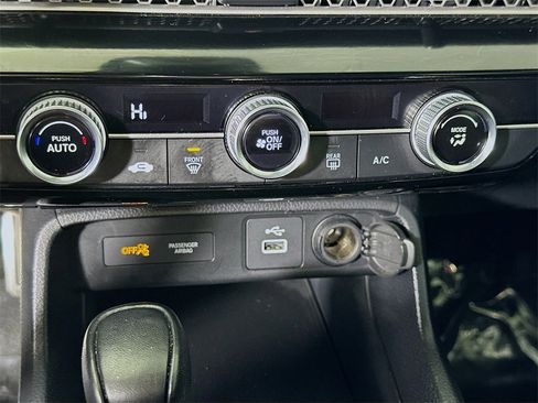 Used 2023 Honda Civic Sport image 26