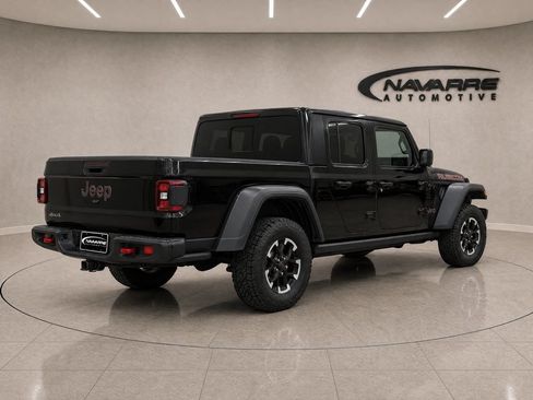 Used 2026 Jeep Gladiator Rubicon AWD/4WD image 7