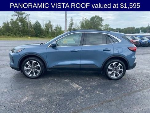 New 2024 Ford Escape Platinum w/ Premium Technology Package image 2