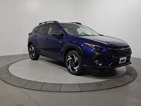 New 2026 Subaru Crosstrek 2.5i Limited w/ Crosstrek Mirror Package image 8
