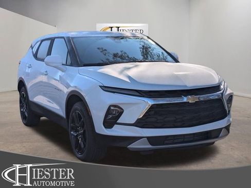 New 2026 Chevrolet Blazer LT image 1