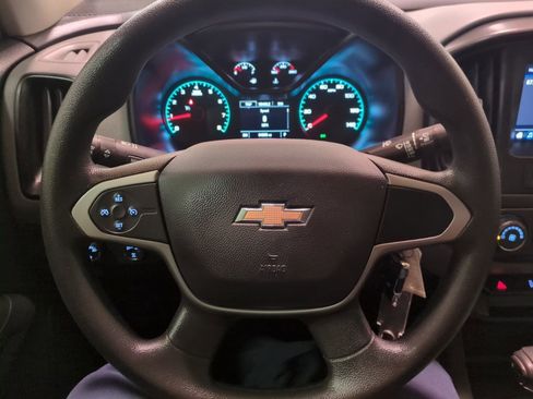 Used 2021 Chevrolet Colorado W/T w/ Custom Special Edition image 18