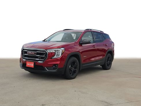 Used 2024 GMC Terrain AT4 w/ Tech Package AWD/4WD image 1