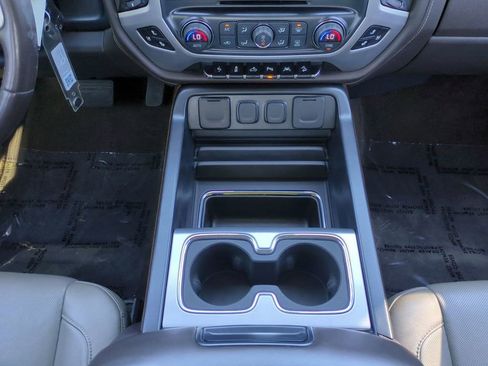 Used 2018 GMC Sierra 1500 SLT image 19