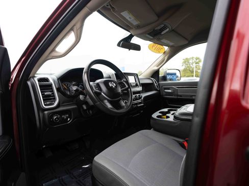 Used 2019 RAM 2500 Big Horn image 8