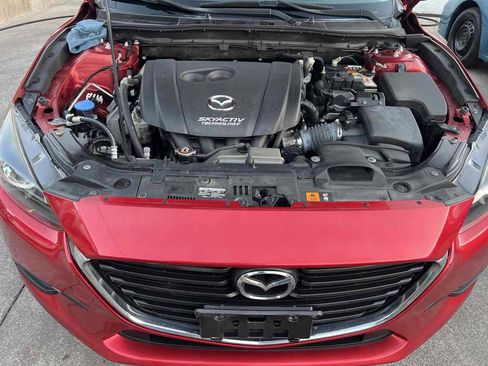 Used 2017 MAZDA MAZDA3 Sport FWD image 18