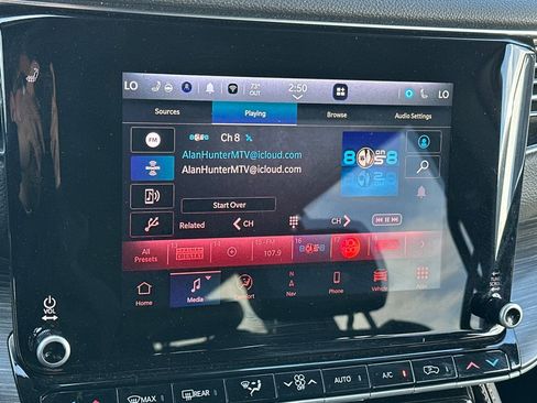 Used 2024 Jeep Wagoneer L Series II w/ Flexible Seating Group image 19