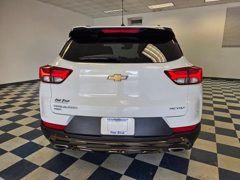 Used 2023 Chevrolet TrailBlazer ACTIV AWD/4WD image 6