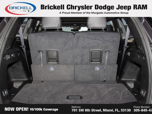 Used 2025 Jeep Grand Cherokee L Altitude image 9