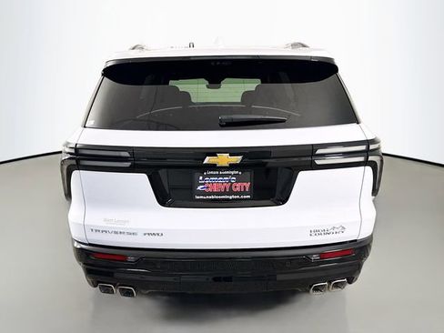 New 2026 Chevrolet Traverse High Country w/ LPO, Floor Liner Package AWD/4WD image 7
