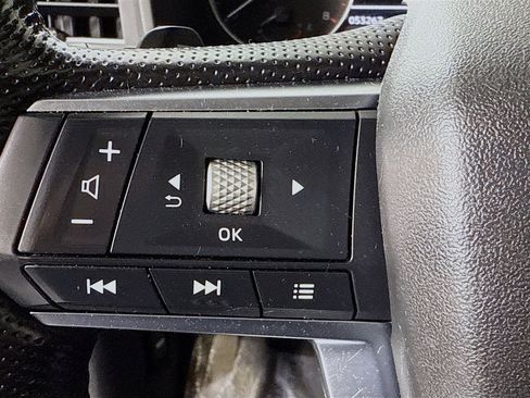 Used 2022 Mitsubishi Outlander SE image 14