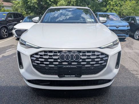 Used 2025 Audi Q5 Premium Plus w/ Premium Plus AWD/4WD image 8