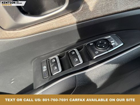 Used 2022 Kia Sorento S image 23