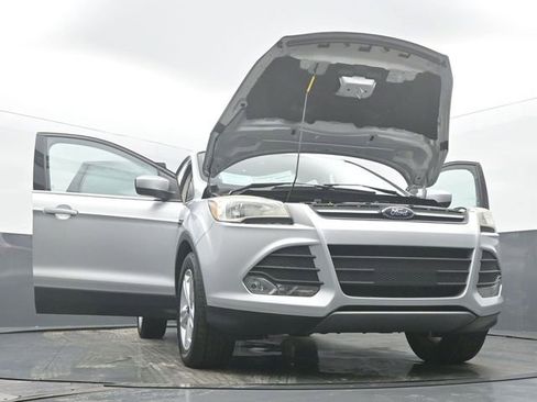 Used 2016 Ford Escape SE image 58