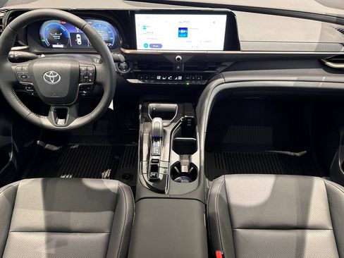 New 2026 Toyota Crown AWD/4WD image 15