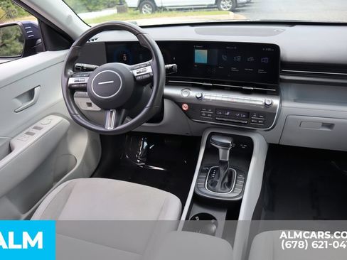 Used 2024 Hyundai Kona SEL FWD image 25