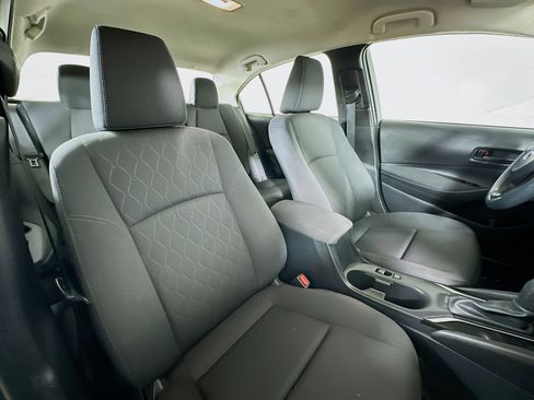 Used 2023 Toyota Corolla LE image 25