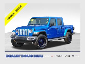 Used 2020 Jeep Gladiator Overland AWD/4WD video 1