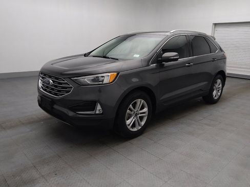 Used 2019 Ford Edge SEL w/ Equipment Group 201A FWD image 2