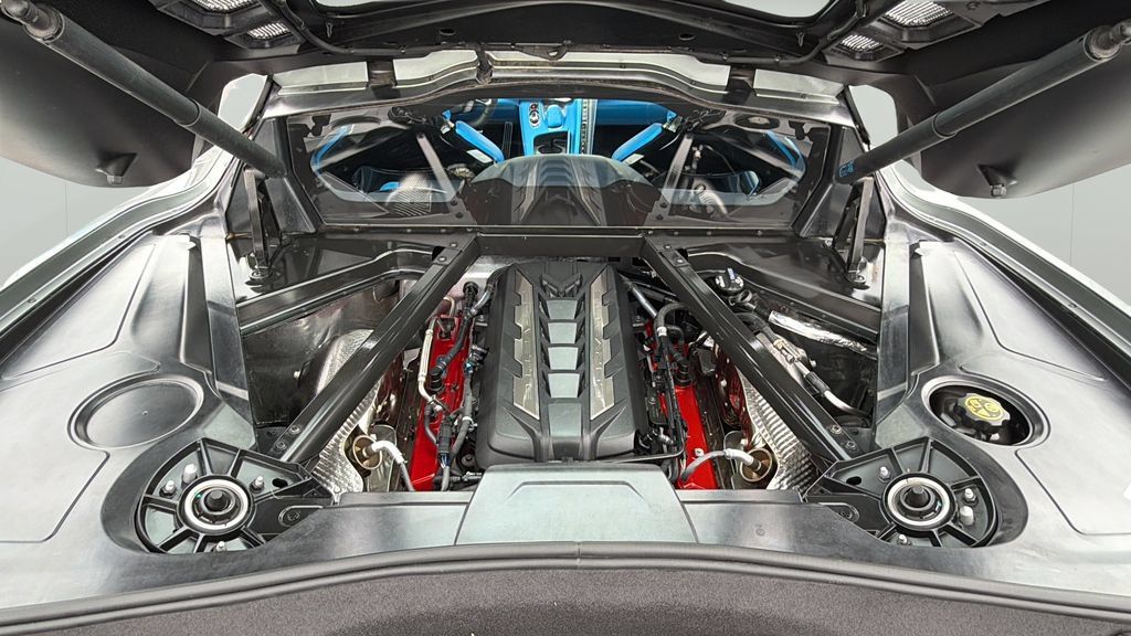 Used 2023 Chevrolet Corvette Stingray Premium Cpe w/ Z51 Performance Package RWD image 10