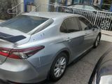 Used 2022 Toyota Camry LE image 3
