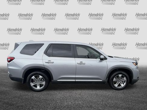 Certified 2025 Honda Pilot EX-L image 11