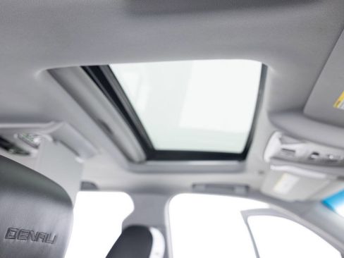 Used 2017 GMC Yukon Denali w/ Open Road Package image 38