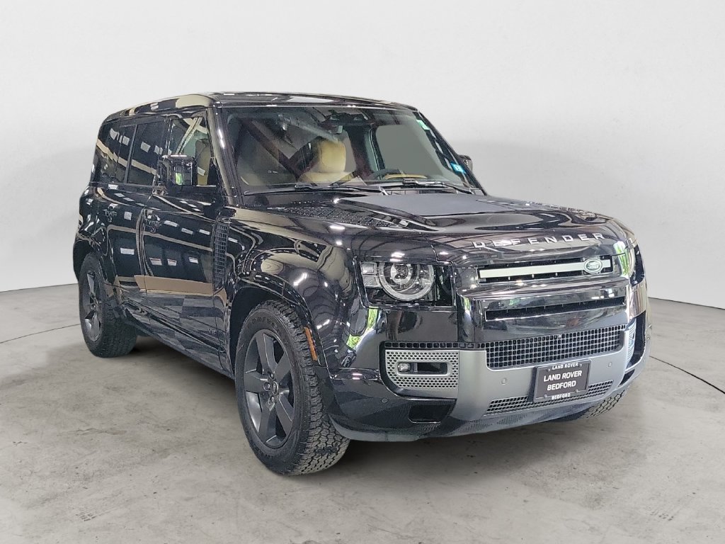 Used 2024 Land Rover Defender 110 V8 AWD/4WD image 7