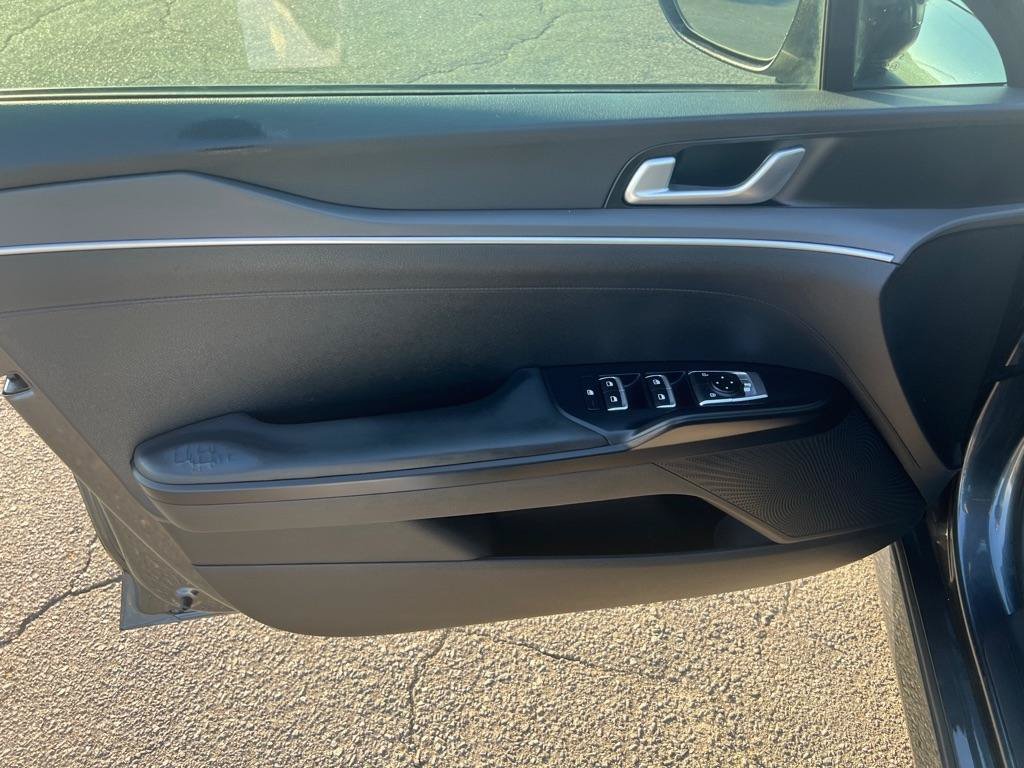 Used 2021 Kia K5 LXS FWD image 13