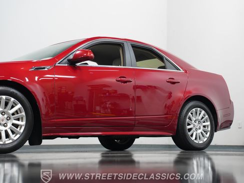 Used 2011 Cadillac CTS Sedan RWD image 22