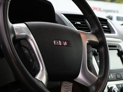 Used 2017 GMC Acadia Limited SLT AWD/4WD image 26