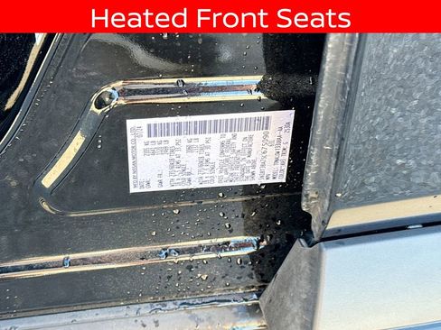 Used 2025 Nissan Rogue SV w/ SV Premium Package image 20