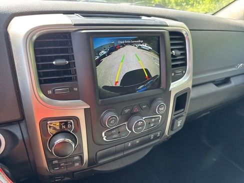 Used 2019 RAM 1500 Big Horn AWD/4WD image 17