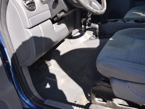 Used 2006 Jeep Liberty Sport image 13